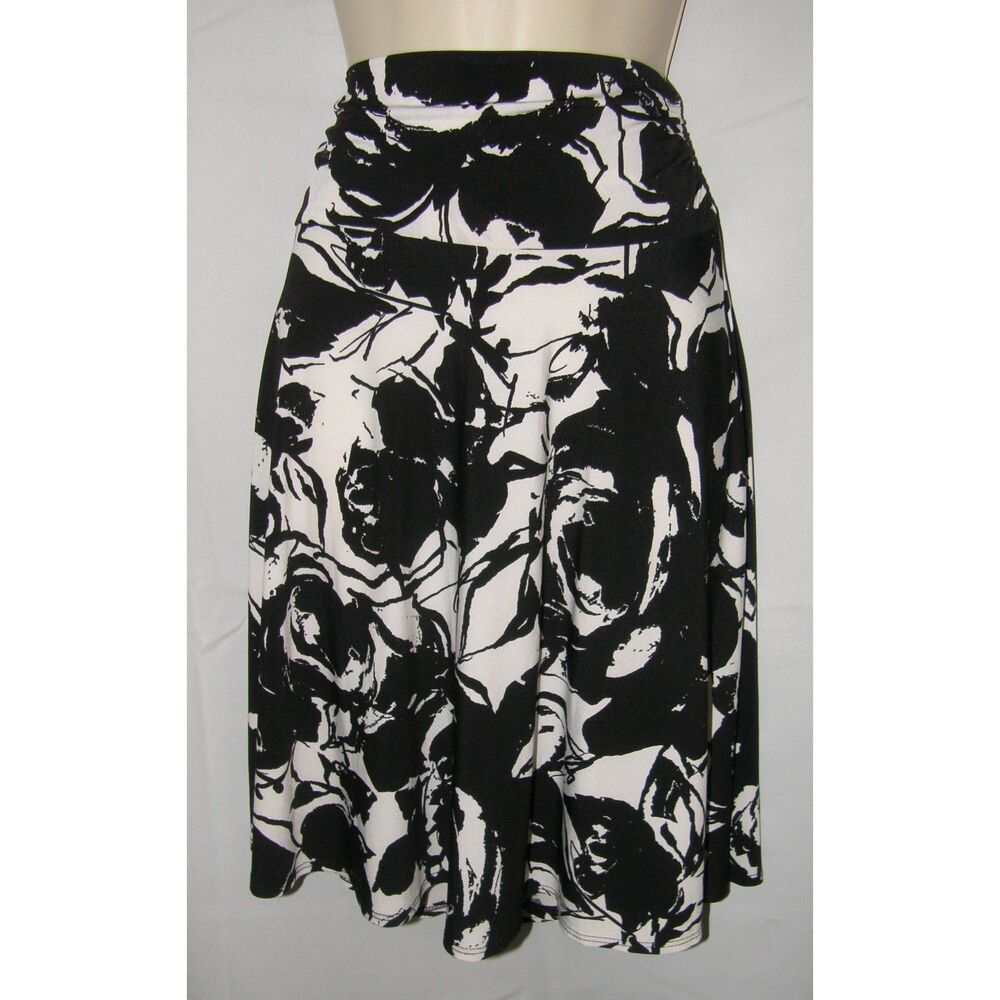 GEORGE Black & White Print Sz Small 4/6 Stretchy Jersey Knit Knee Length Skirt